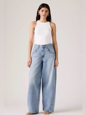 Levi’s Super Baggy Barrel Women's Jeans in No Stretch: Table Talk - Medium Wash